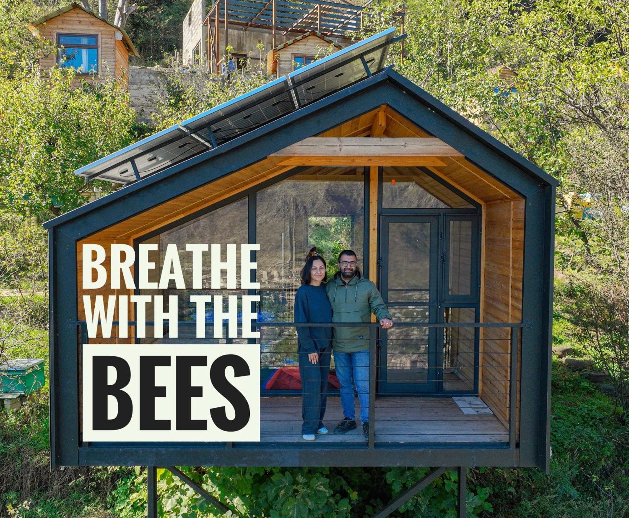 Armbee Honey Farm Chalet