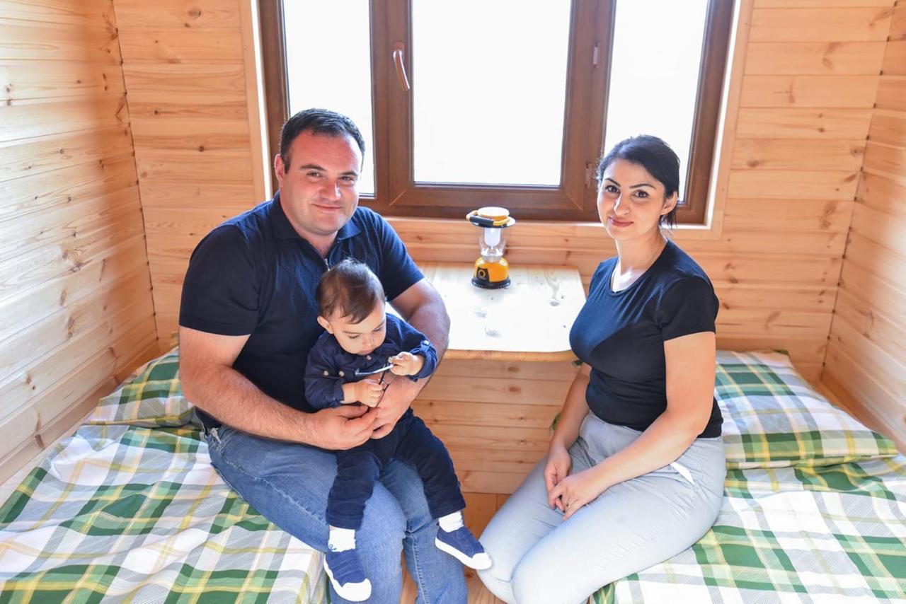 Chalet Armbee Honey Farm *